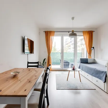 Brand New With Patio - Near Metro & Shopping Mall * Prague