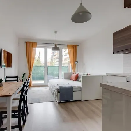 Brand-new, Equipped Near The Metro Daire